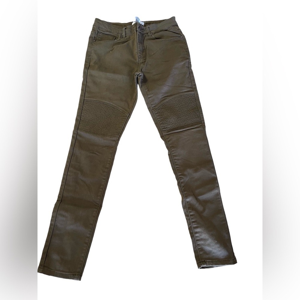 Forever21 size 27 Olive green skinny jeans with detailed knee patch